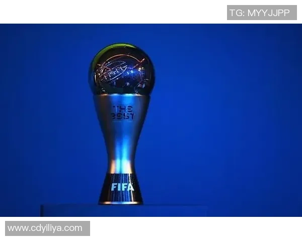 荣耀之巅世界足球明星奖杯见证足坛传奇与梦想的交汇