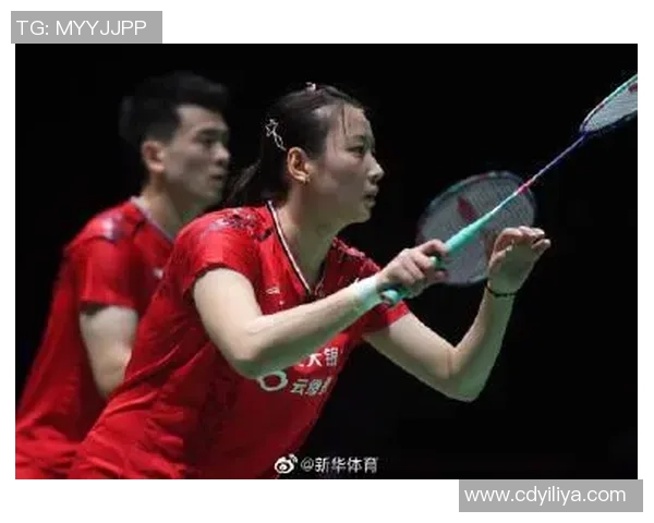 西安羽毛球队与成都羽毛球队赛后复盘探讨灵活性与战术调整